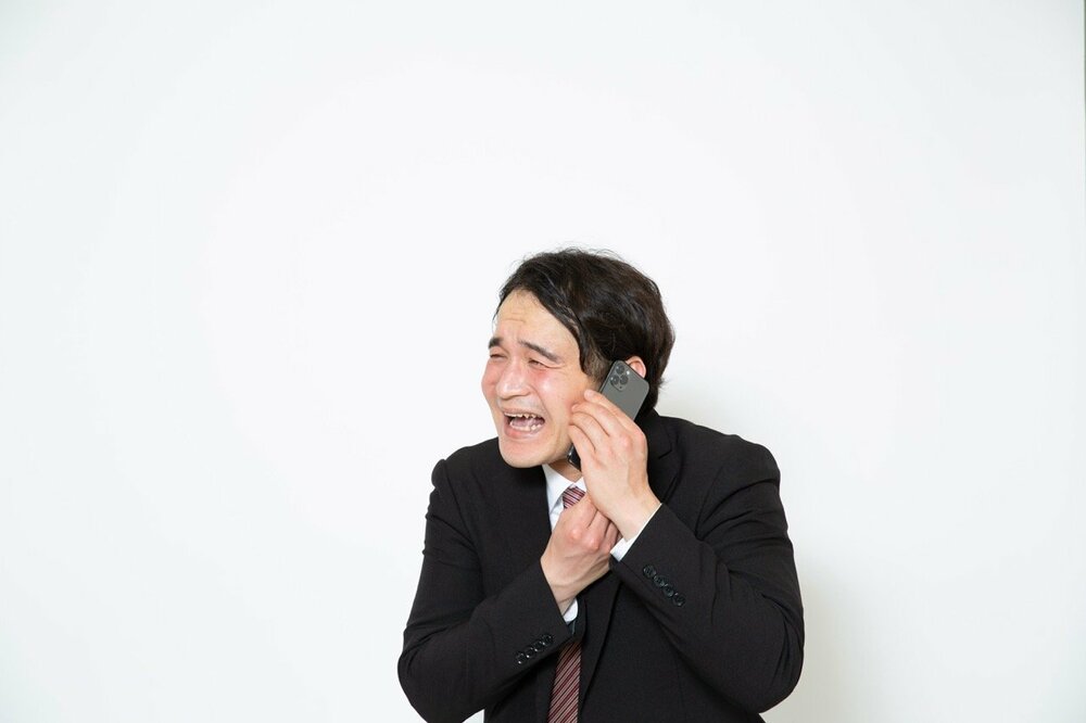 仕事ができない人は、すぐ「すみません」と言う。仕事ができる人は何と言う？