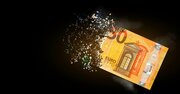 ユーロ相場は早期の「利上げ停止」見えず、23年は対ドルで健闘の公算
