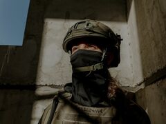 イスラエル軍、前線の女性兵士増員　人員不足も一因