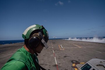 米と同盟国が対中海軍力誇示、懸念棚上げ合同演習で結束
