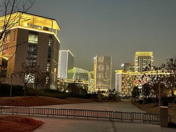 中国地方政府の巨額債務、経済に重荷