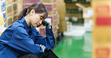 従業員の不満投稿が多いブラック企業ランキング【2026年上半期・小売ワースト4】…2位はクスリのアオキ、1位は？
