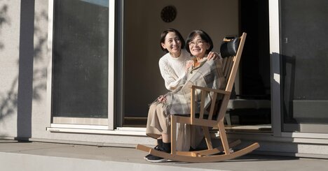 【コミュ力チェック】無口な親がはっきりしない態度を取る。どう対応するのが正解？