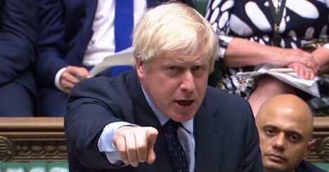 英EU離脱に向け解散総選挙か？ジョンソン流ギャンブル「最大のリスク」