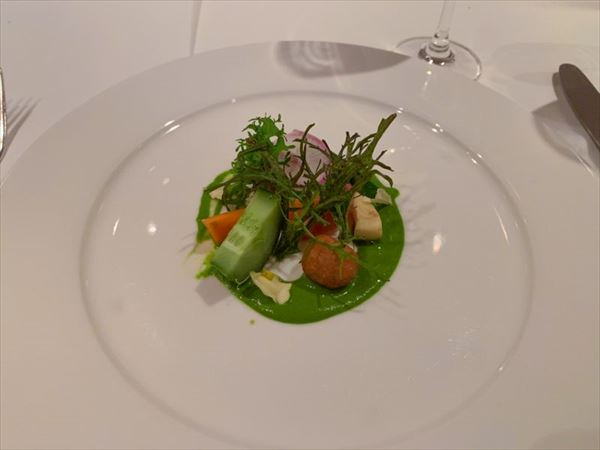 「Chef Mavro(シェフ マブロ)」のamuse bouche(アミューズ ブーシュ)
