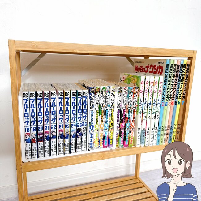 「玄関回りもすっきり」「収納性バツグン」無印良品の“おしゃれ収納ラック”漫画が120冊も収納できて便利！「どこにも置きやすいサイズ」【購入レビュー】