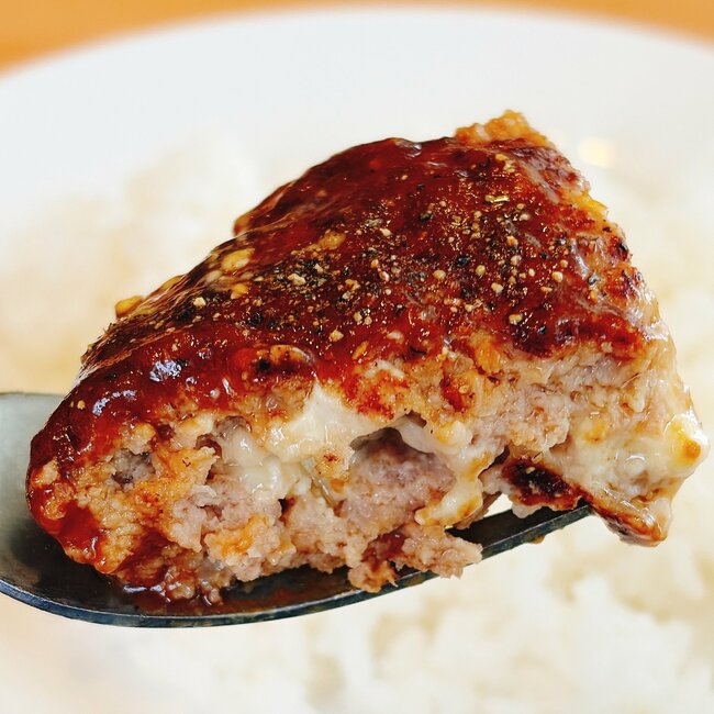 「朝からなんて贅沢」「もはや昼飯である」ガストの“わんぱくモーニング”スープとドリンクバー付きで大満足すぎる！「重すぎてわらう」