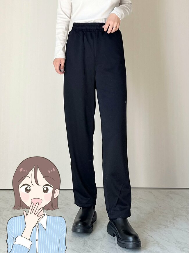 「スポーツメーカーが出したら5000円は超えてきそう」GUの“1990円パンツ”美シルエットなのに着心地バツグン!「3色購入しました」「一年中活躍しそう」