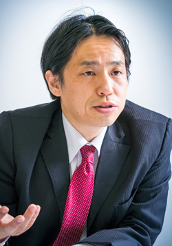 NOCアウトソーシング&コンサルティング 業務コンサルティング本部 岡崎透 常務執行役・本部長 新日本監査法人、KPMG FAS, ブーズアレンハミルトン、三井物産、PwC Advisory等を経てNOCアウトソーシング&コンサルティングへ参画。500社以上の日系・外資系企業に対し、財務デューディリジェンス、オペレーションコンサルティング、人事コンサルティング、PMI、 M&Aアドバイザリー等を実施。NOCではBPOの前段階における業務の見直し、BPOによる効率化可能性の検証、RPA導入アプローチ及びその導入に係るプロジェクトマネジメント等を提供している。