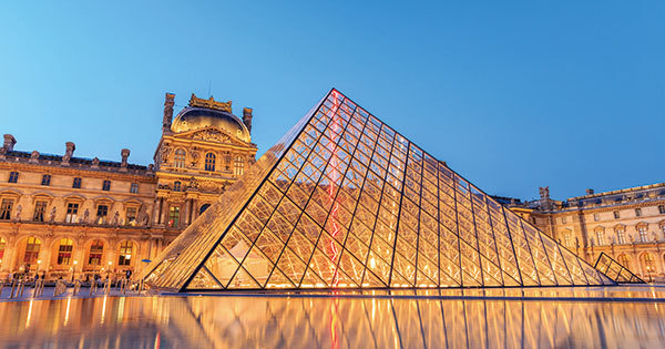 仏ルーブル美術館