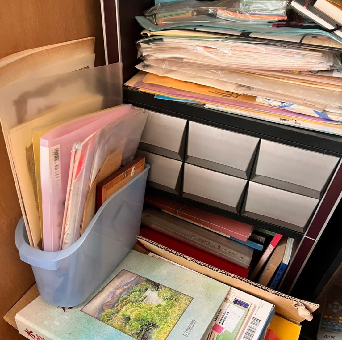 【ショック！】親が大事に取っておいた思い出の紙が、子どもにとって迷惑でしかないワケ