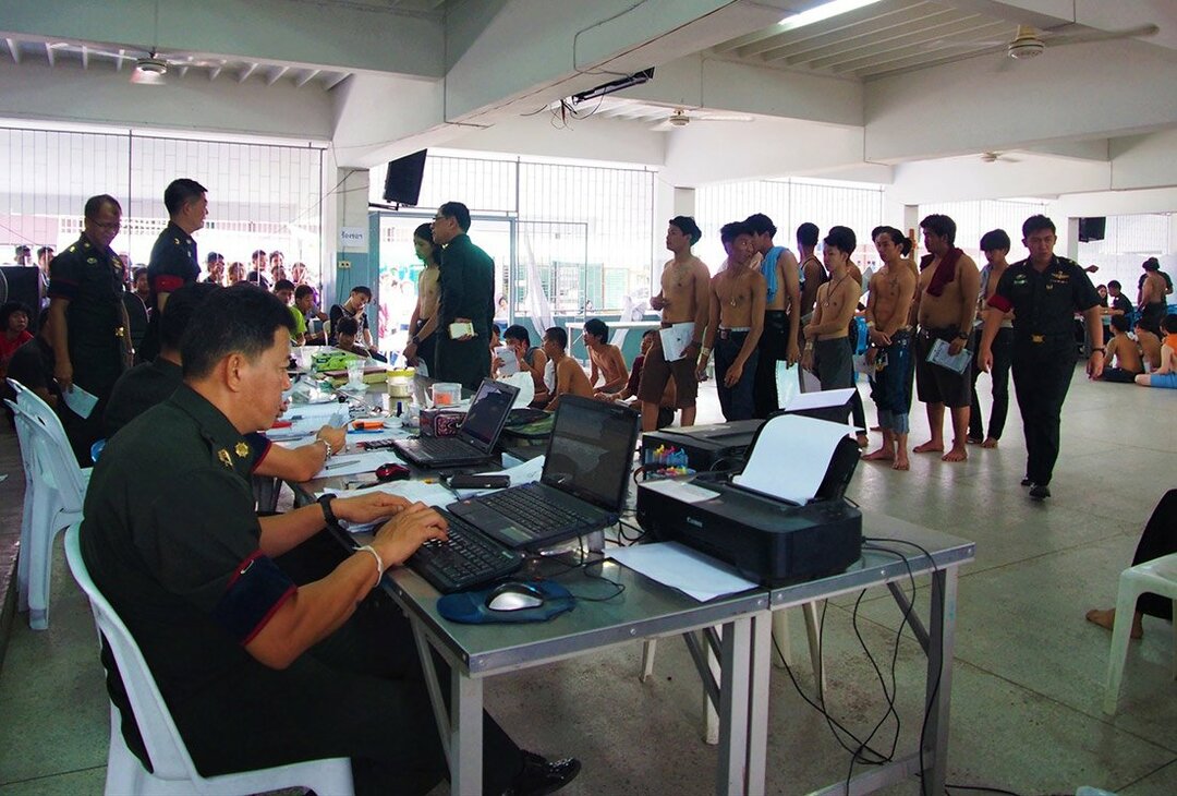 タイの くじ引きで決める 徴兵制は コロナでどう変わったか ｄｏｌ特別レポート ダイヤモンド オンライン