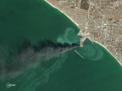 ウクライナ軍の露艦船奇襲、プーチン戦略に歯止め