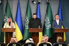 サウジ皇太子の全方位外交　狙いは
