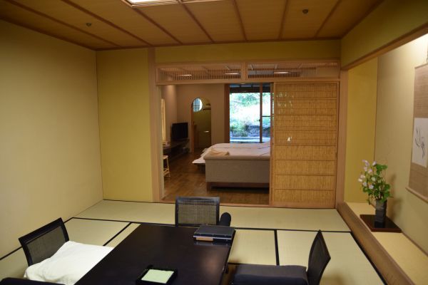 強羅花壇の部屋「藤」