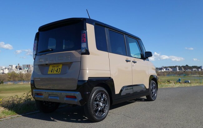 日産ルークスと何が違う？デリカミニが「軽なのに約300万円」でも売れるワケ【パジェロへの期待も】