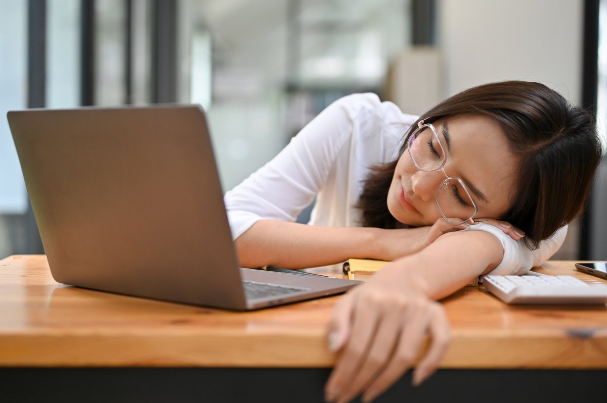 非アルコール性の「脂肪性肝疾患」、女性は睡眠不足がリスクに