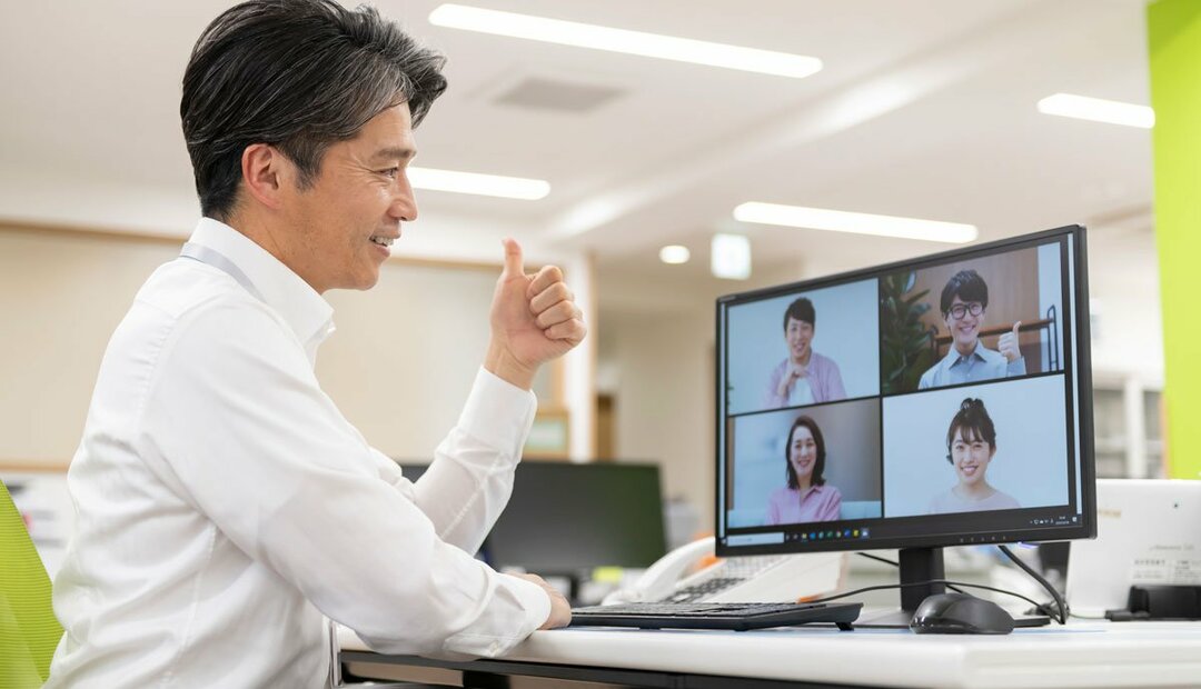 リモート対話で退屈そうな表情を見抜かれない方法