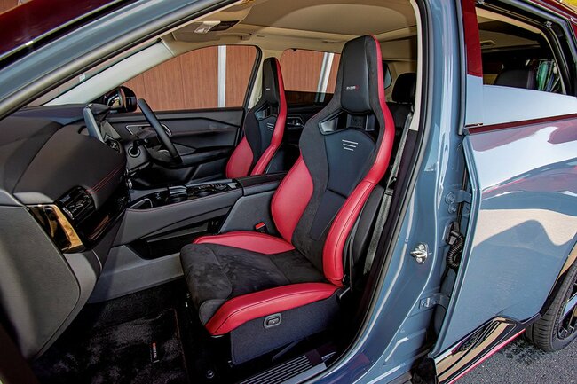 エクストレイルNISMOアドバンストパッケージe-4ORCE前席