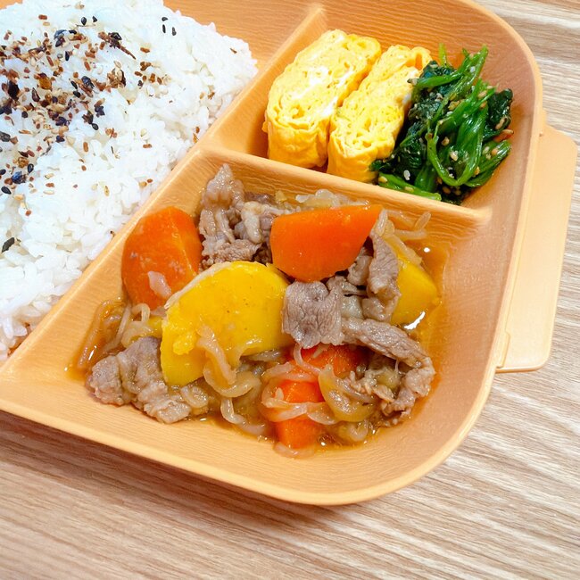 家族分買えばよかったと後悔。セリアの「カフェみたいなプレート」毎日出番が止まらない!《購入レビュー》