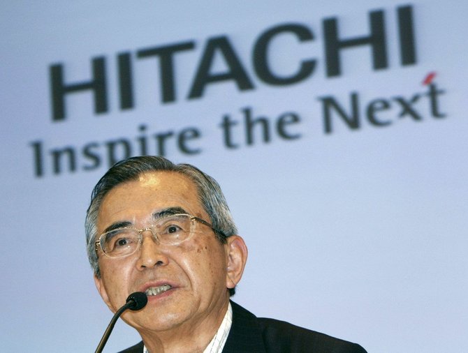 写真:日立・川村会長