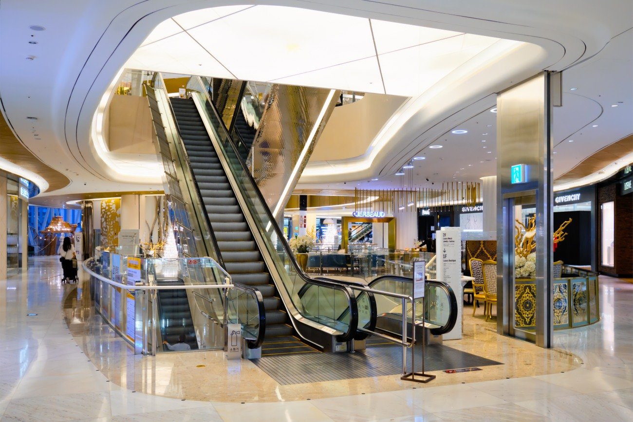 なぜ、百貨店の催事では、職人による実演販売が多いのか？