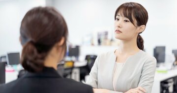 【危険】上司の不機嫌を「自分のせい」と思い込む人の思考回路・ワースト1