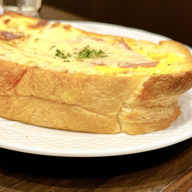 「20回以上食べてる」星乃珈琲の“600円モーニング”が美味しくてコスパもすごい！「チーズがとろーり！」「うますぎる」