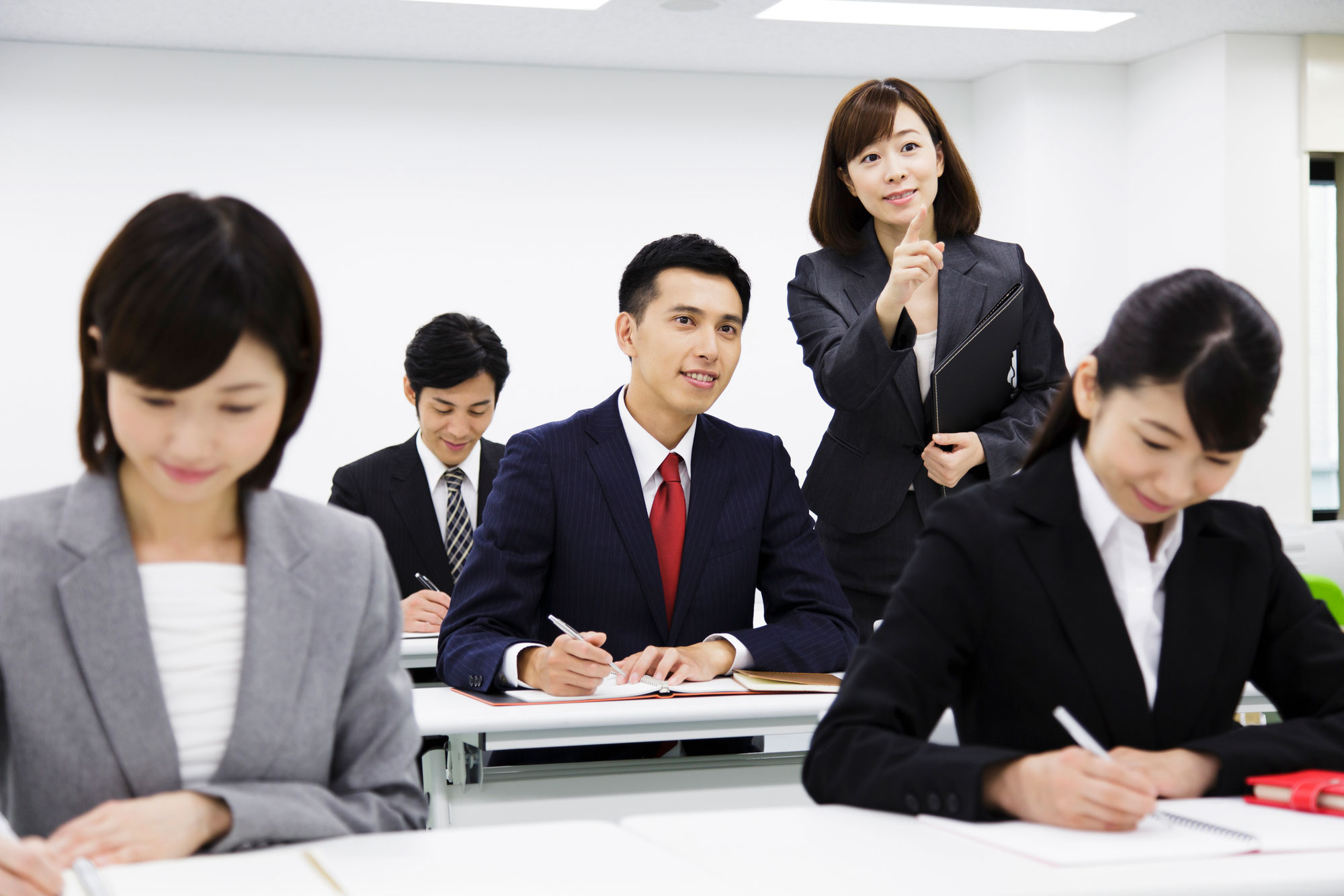 なぜ、自己投資の戦略を間違うのか 「3つの誤解」