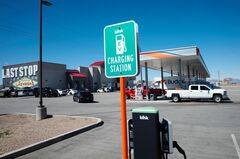 米EV充電関連株、背を向ける投資家