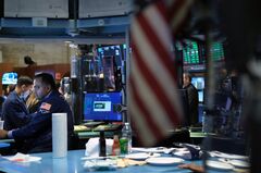 米株大幅続落、パウエル氏発言で売り膨らむ