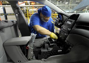 GM、車載アプリでグーグルと提携 21年に導入
