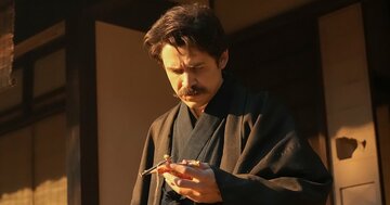 岩崎う大が投げ飛ばされスタジオがシーン…トミー・バストウ「怒りの演技」に緊張〈ばけばけ第87回〉