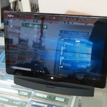 多機能ドックが付いて3万円! 12型高性能Windows 10 Proタブ