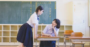 「学歴的には理系のほうが文系より上ですよね？ 文系ばかり評価しすぎだと思うんですけど」。文理で社会評価は異なるのか