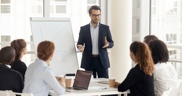 【プレゼン資料の1枚目】仕事のできる人は「自己紹介」ではなく、何を書く……?