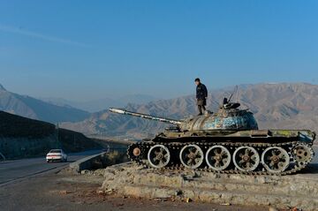 米軍のアフガン紛争　ロシアの姿勢、変化した背景