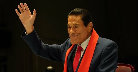 「ぶっ飛んでる…」泥酔レスラーが大乱闘で旅館を破壊、その時アントニオ猪木が放った“伝説のひと言”