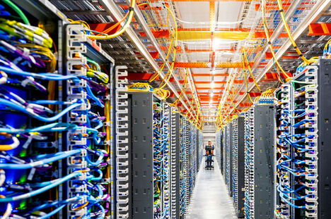 AIブームの盲点、ハイテク大手の会計処理