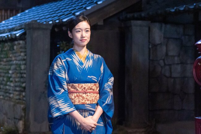 蘭子×豪の“出征前夜の求婚劇”が尊すぎた夜〈豪役・細田佳央太コメント付き〉【あんぱん第29回レビュー】