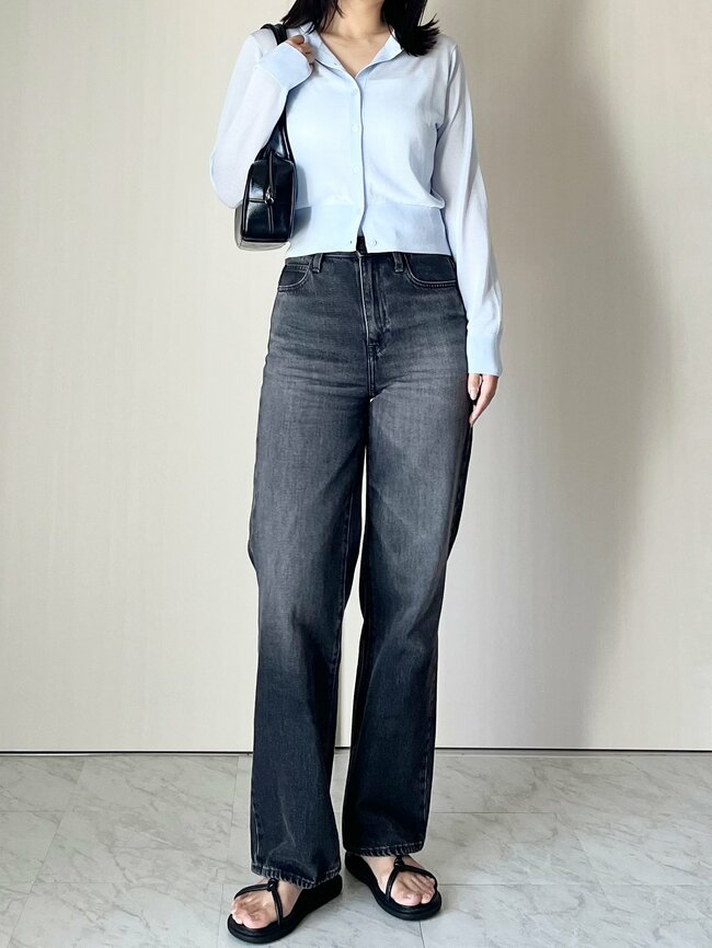 かわいすぎて色違いも欲しくなる！ユニクロの「着回しカーディガン」透け感たっぷりでオシャレ！