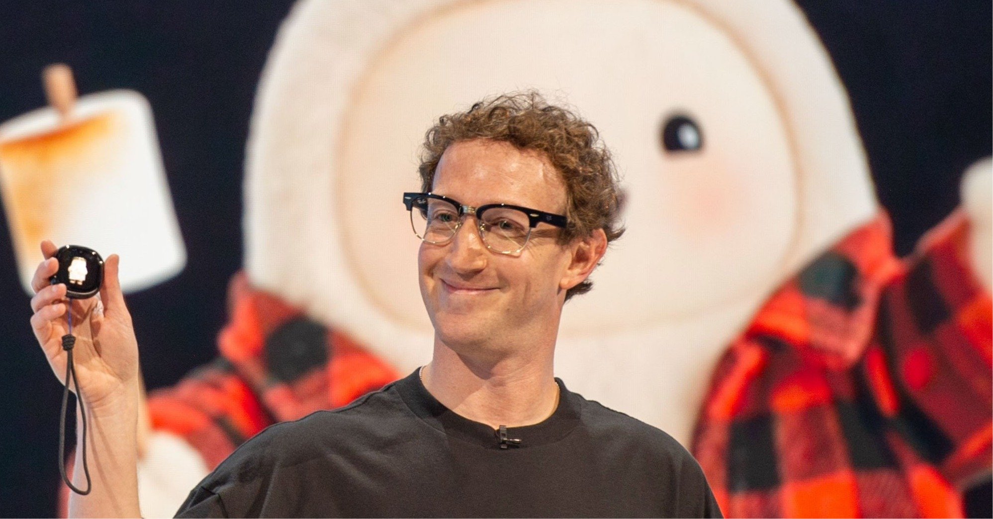 2026年9月23日、米国メンローパーク：Facebook傘下のMeta GroupのCEO、マーク・ザッカーバーグ氏は、開発者向けカンファレンス「Meta Connect」において、同社独自のAIソフトウェア「Muse」へのアクセスを可能にする小型デバイスを発表した。このデバイスは「Muse Charm」と名付けられ、年内に発売される予定だ。