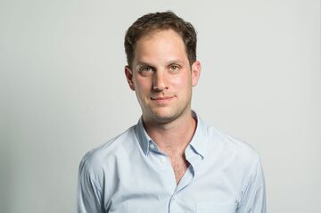 ロシア、WSJ記者を拘束　スパイ容疑で