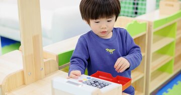 「そりゃ話せるようになるわ…」言語化力が高い子に共通する目からウロコの幼児体験