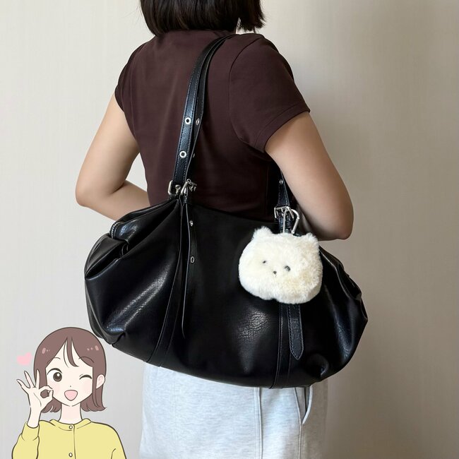 「とにかく可愛い」「2色購入しました」3COINSの“もふもふエコバッグ”見るたびに癒やされる！「家族にプレゼントします！」