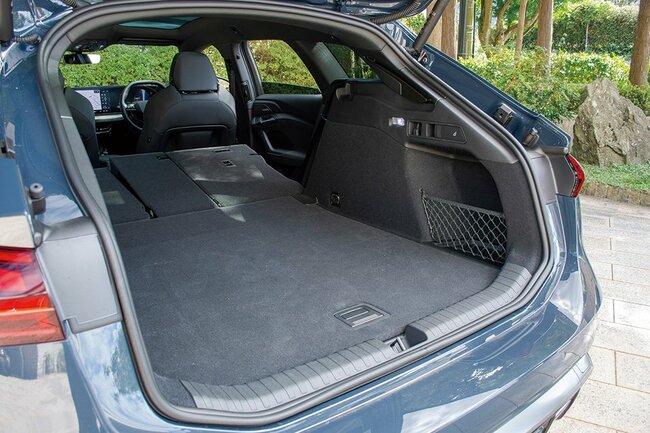 アウディA6アバントe-tron パフォーマンス荷室