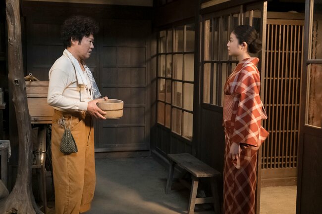 「適当は気楽でいいぞ」屋村(阿部サダヲ)の一言が、流される日常にブレーキをかけた【あんぱん第44回レビュー】