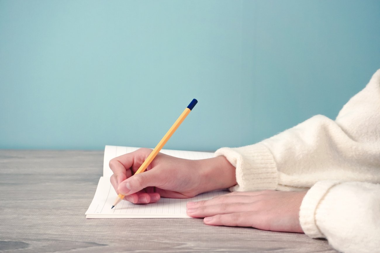【中学受験のプロが指南】子どもの「書くスピードが遅い」問題はどうすればいい?