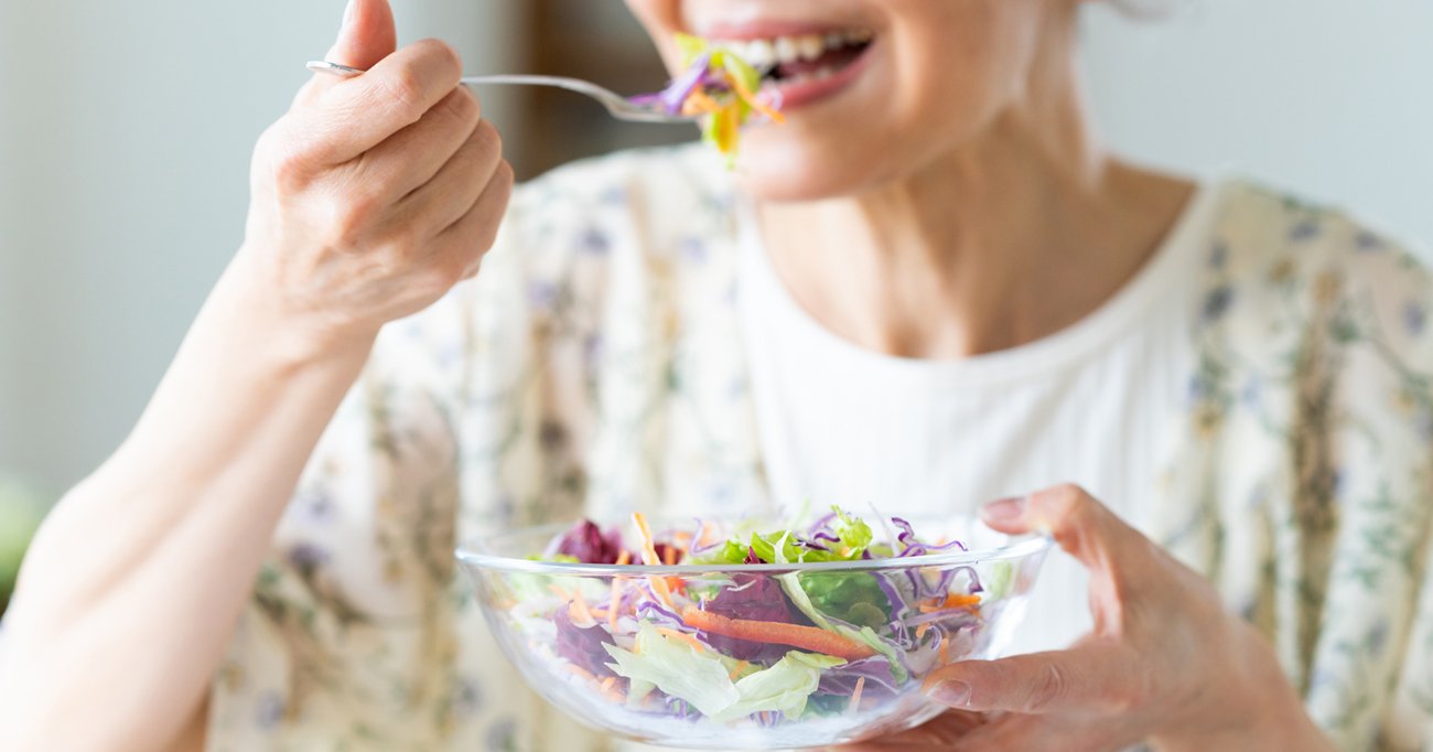 ダイエットをより効果的にする野菜はどっち？アボガドorキャベツ