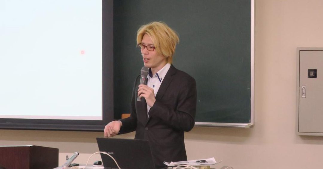 内田良氏